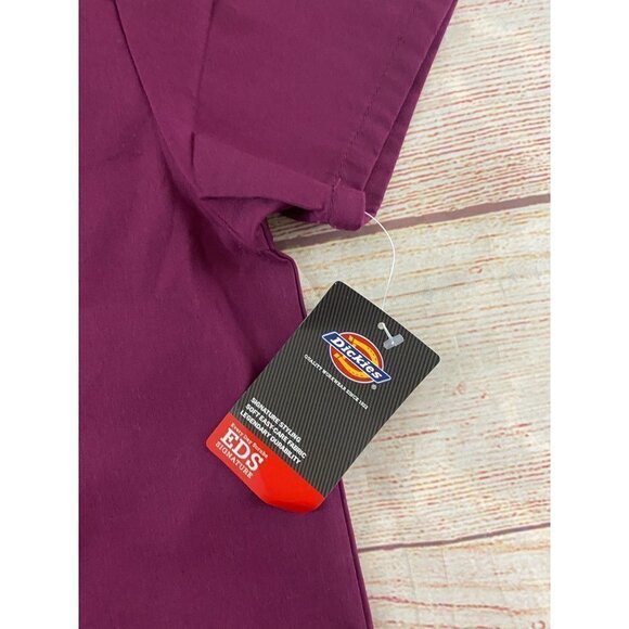 NWT Dickies Burgundy V Neck Short Sleeve Scrub Top - Large - Picture 10 of 10